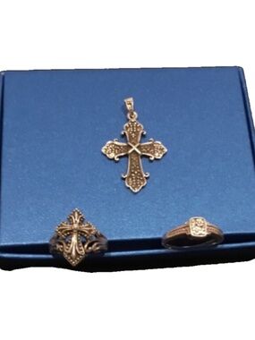 Vtg Marcasite 925 Silver lot of Cross and two rings